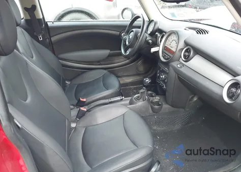 2011 Mini Cooper из США, поврежденный, VIN WMWSU3C51BT091901